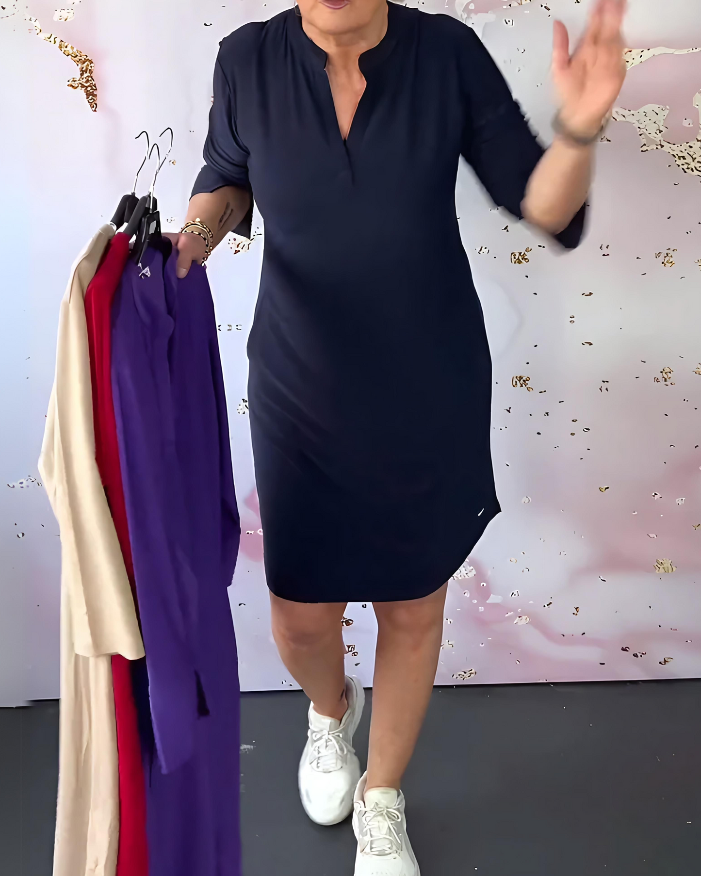 Kelly Dress - A Perfect Blend of Simplicity and Sophistication