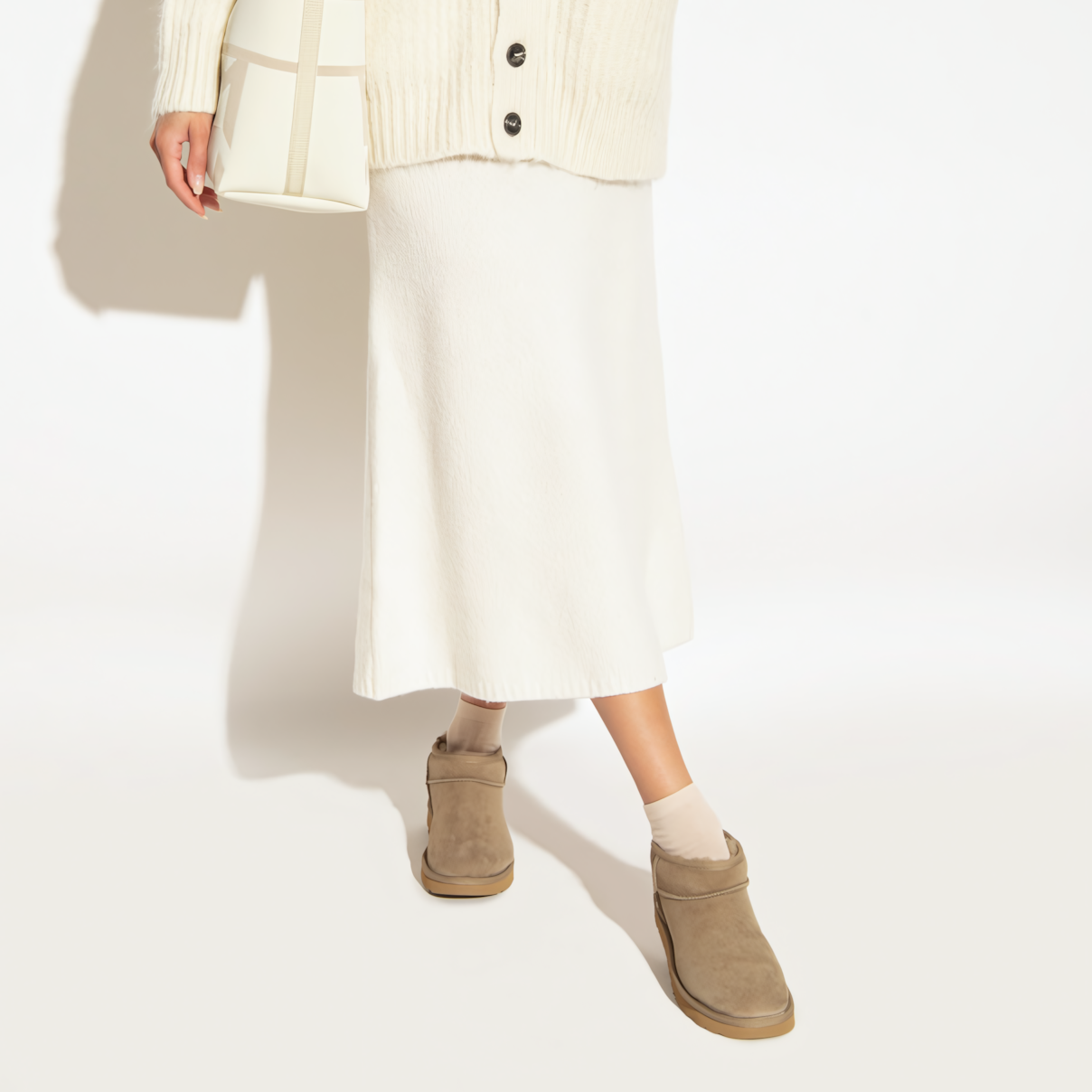 Talia Short Boots - Experience the Cozy, Luxurious Comfort that Sets You Apart