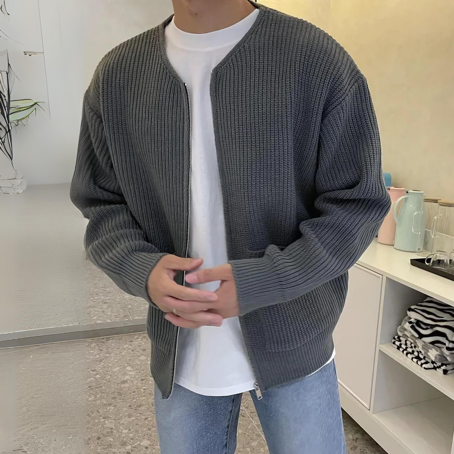 Matthew Cardigan - Experience the Perfect Blend of Comfort and Style