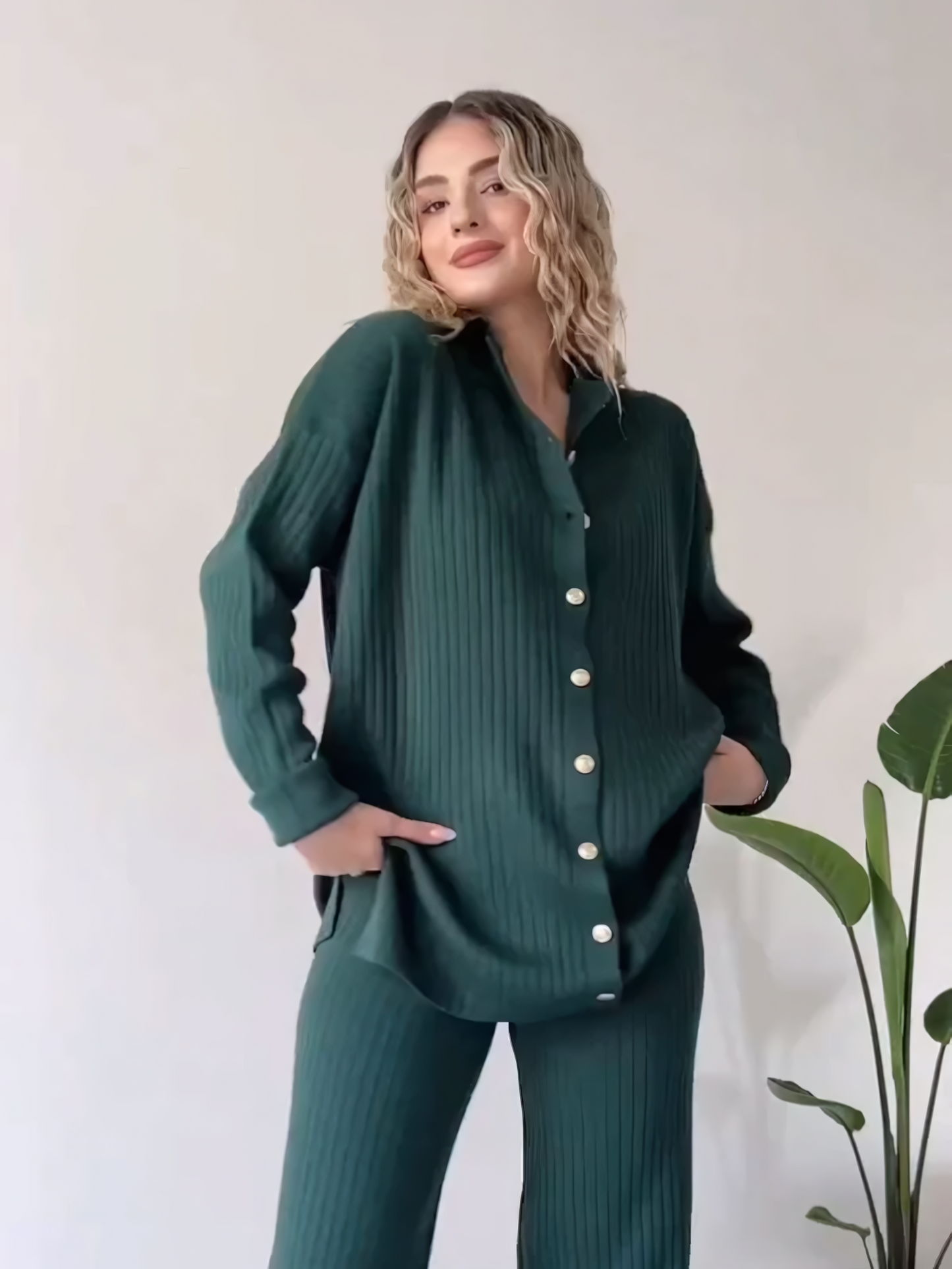 Nina 2-Piece Set - An Oasis of Comfort and Elegance