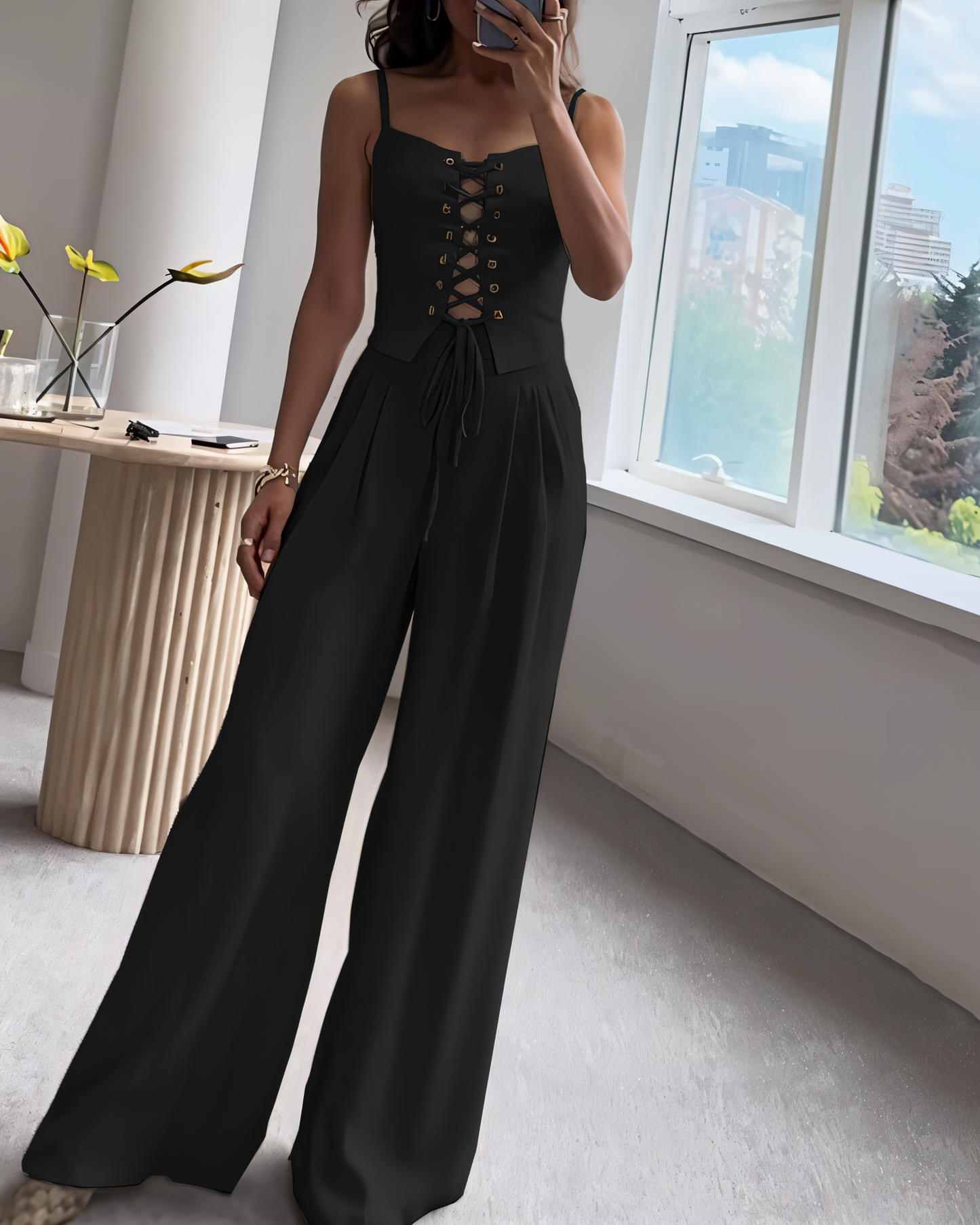 Ella 2-Piece Set - A combination of refinement and allure