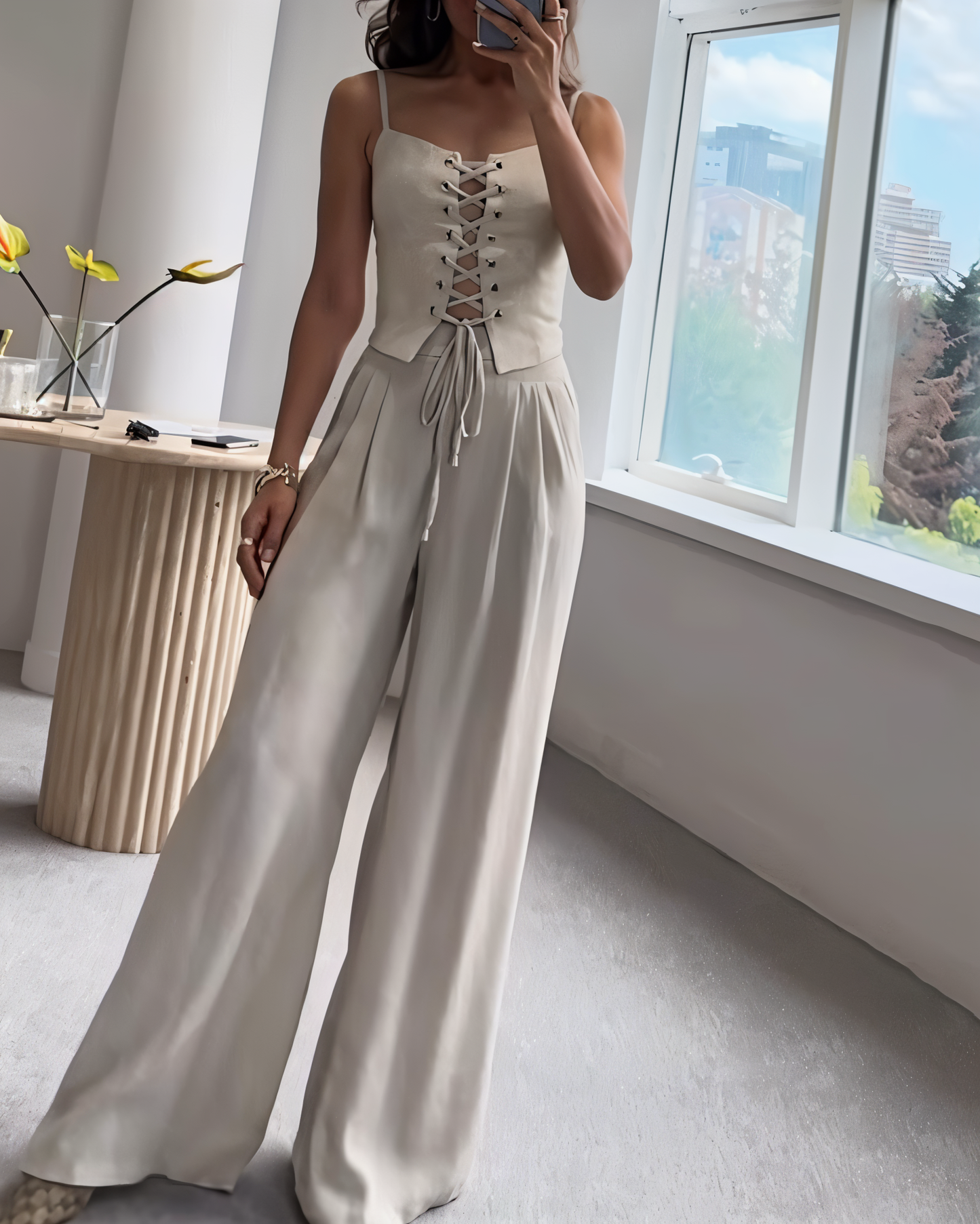 Ella 2-Piece Set - A combination of refinement and allure