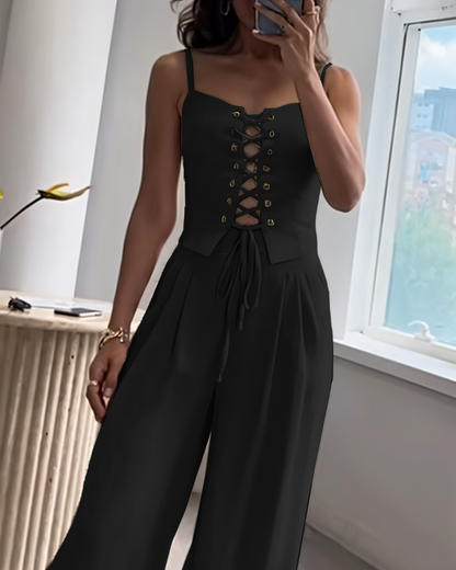 Ella 2-Piece Set - A combination of refinement and allure